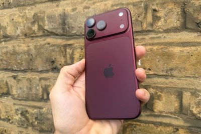 Don’t buy an iPhone 18 Pro screen protector before reading this first