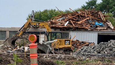 Family farmed Wisconsin land for 179 years; now bulldozers make way for homes