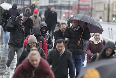 Britons’ sense of job security slumps for all but tech workers
