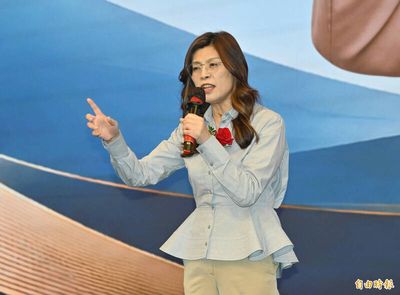 竹北藍白破急了！鄭麗文向工商界大老拜票：今年選舉沒哪裡穩贏