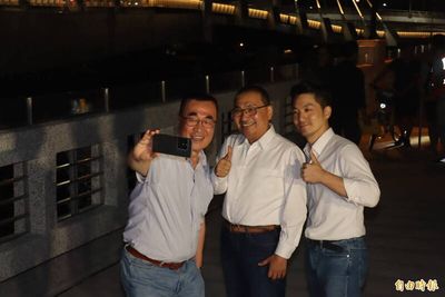「川端橋」重啟飄選舉味 蔣萬安與侯友宜「雙星拱月」力捧李四川