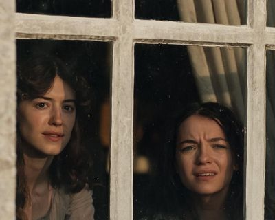Sense and Sensibility review – Daisy Edgar-Jones leads sober-minded next-gen do-over of Austen romcom