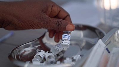 EU sends experts to Congo as Ebola outbreak continues; Congo receives vaccines for clinical trials