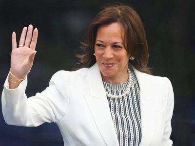 Kamala Harris steps up midterm campaigning as 2028 ambitions remain in focus