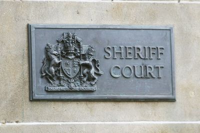 Podcaster James English due for sentencing after domestic abuse conviction