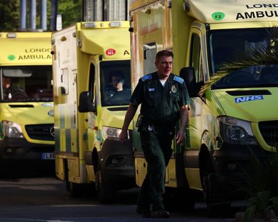 Cut NHS red tape and boost productivity to prevent 20,000 early deaths a year in England, report urges