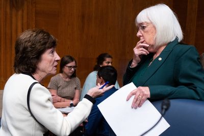 Lawmakers bristle at Trump effort for tighter control of NIH