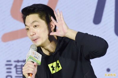 傳蔣萬安消除「問A答B」標籤要加長問答時間 網酸：變問A答XYZ？