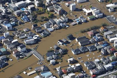 Four dead as Typhoon Dujuan leads to torrential rain and 1.5 million evacuations in Japan