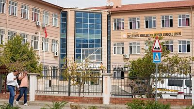 At least 11 wounded in shooting outside Turkey school, suspect detained