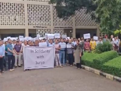 IIT Bombay suicide: IIT Delhi faculty forum backs Prof Doolla, flags 'mob-driven behaviour'