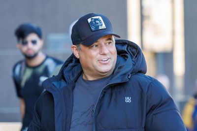 Sentencing of podcaster James English for domestic abuse postponed
