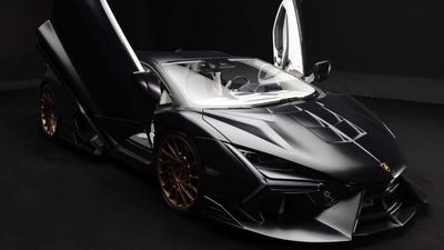 This 1,001-HP Lamborghini Turned Into A Dark Knight