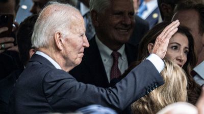 Biden-era rules once guaranteed refunds for controllable flight delays. But Trump’s administration just narrowed the list: ‘Quite a big blow’