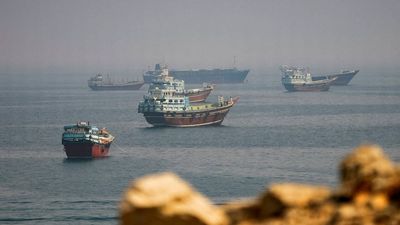 Iran ready to reopen Hormuz within 7 days, negotiate if US lifts blockade