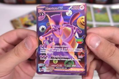 Pokémon Scalpers Furious, Say 30th Anniversary Set's Generous Pull Rates Have Crushed Their Profits