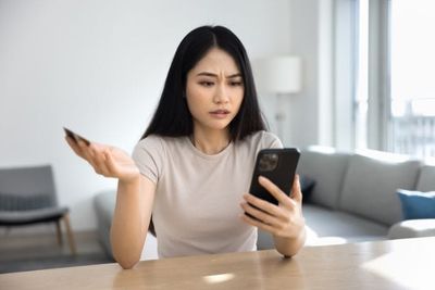 A Charge From a Company You’ve Never Heard Of Appears on the Card — What Should Happen Next?