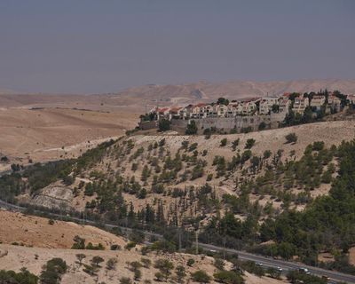 British banks warned not to invest in planned Israeli settlement before UK trade ban begins