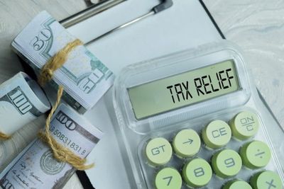 “Pennies on the Dollar” Tax Debt Promises Should Set Off This Red Flag