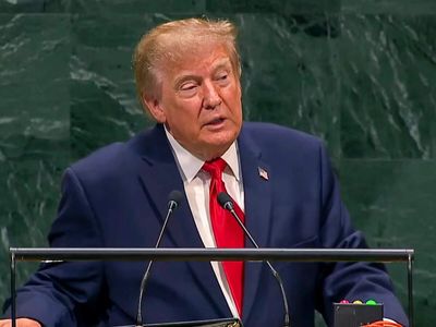 Trump threatens to ‘annihilate’ Iran, says deal will come after US midterms