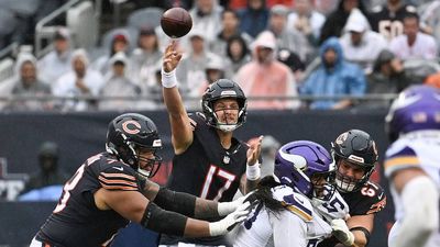 Albert Breer’s Notes: Bears’ Investment in the QB Room Is About to Pay Off