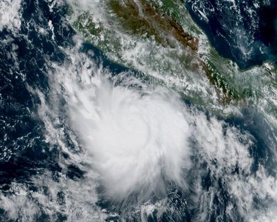 Hurricane Polo, rapidly intensifying from strong El Niño patterns, rages off coast of Mexico