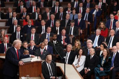 Republicans begin to turn on Trump, blasting him for Iran war, oil prices and unpopular policies