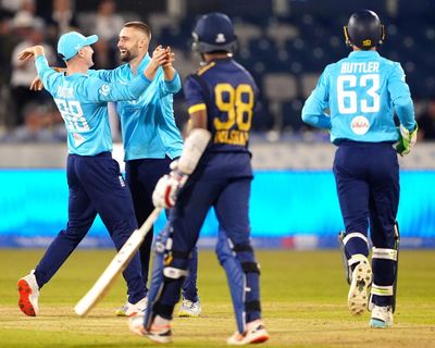 First blood to England in ODI series after Will Jacks helps see off Sri Lanka
