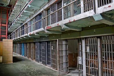 Texas Prisons Ordered To Install Air-Conditioning by 2029 After Judge Rules Extreme Heat Unconstitutional