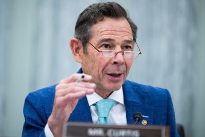 Not a ‘toaster’: GOP senator urges Judiciary panel to probe Don Jr. wedding party