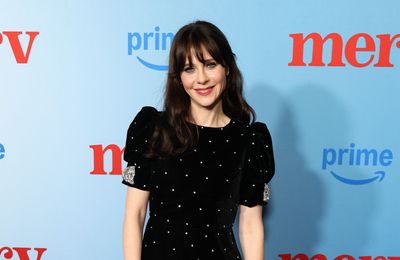 Zooey Deschanel recalls 'stressful' New Girl experiences