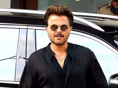 Anil Kapoor lives in a Rs 30 crore Juhu bungalow he built by acquiring the building’s individual floors one by one as his career progressed and features a London-inspired den, rooftop garden, private gym, prayer corner and hidden home theatre