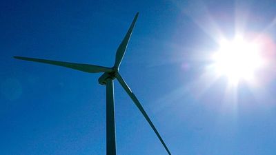 EU Commission rejects calls to delay phase-out of Chinese power inverters
