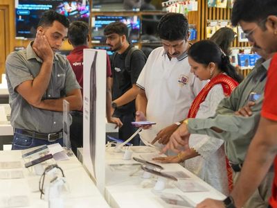 India’s smartphone business may have lost an old festive-season weapon