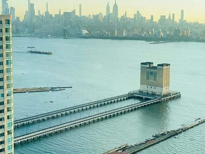 In 1927, New York opened the Holland Tunnel with an innovative ventilation system; 84 fans still move air through its 8,500-foot twin tubes
