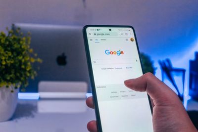 DOJ Warns Fake Google and Bing Bank Ads Helped Scammers Steal $14.6 Million From US Victims