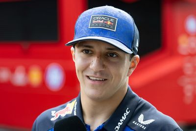 Isack Hadjar brings delayed Zandvoort helmet to Baku for F1 return
