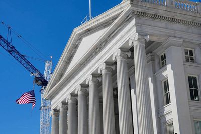 10-year US Treasury yields surges over 5.05% to 19-year high
