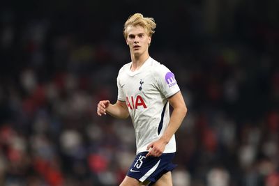 Lucas Bergvall responds to Tottenham summer transfer speculation: 'I just tried to be happy'