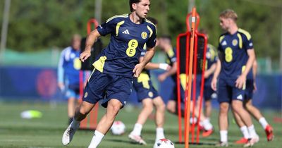 Luis Binks said no to Mourinho, but was never turning down Scotland and Pocognoli