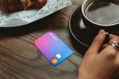 New facial recognition store checkout system piloted in London cafes