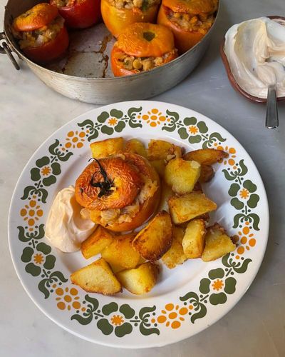 Rachel Roddy’s recipe for tomatoes stuffed with breadcrumbs, chickpeas and herbs