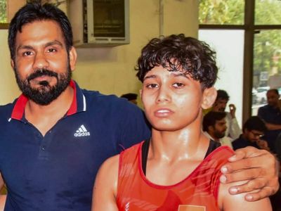 Asian Games wrestling: 'Wrestling is just a page in the book of life', says Dipanshi; ready to take senior leap