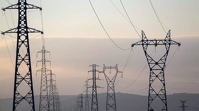 EU grid power struggle: capitals push back against Brussels tariff rules