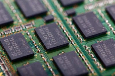 Govt starts consultation to develop indigenous chips, modules for power grids