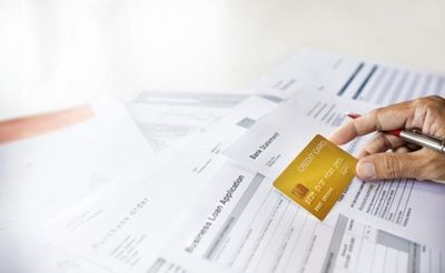 The Fed Just Changed Rates, But Your Credit Card APR May Not Move Right Away