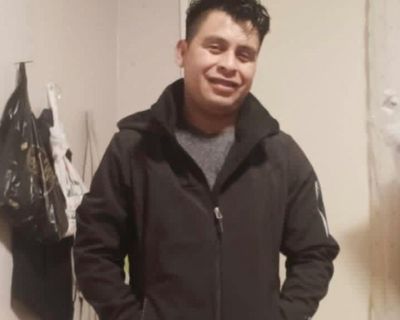 Democrats demand answers after man dies in car crash during ICE traffic stop in Michigan