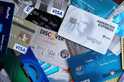 Would You Rather Have $10,000 in Savings or No Credit Card Debt?
