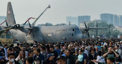 Triển lãm quốc phòng dự kiến có máy bay C-130J, pháo phản lực HIMARS, xe chiến đấu Stryker của Mỹ