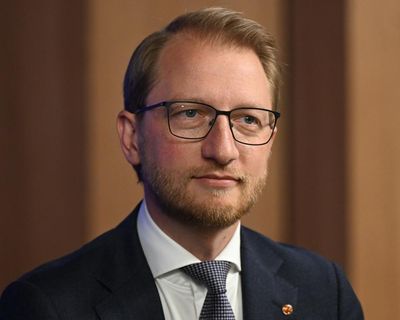 Pocock calls for AI safety act after Medicare breach – as it happened